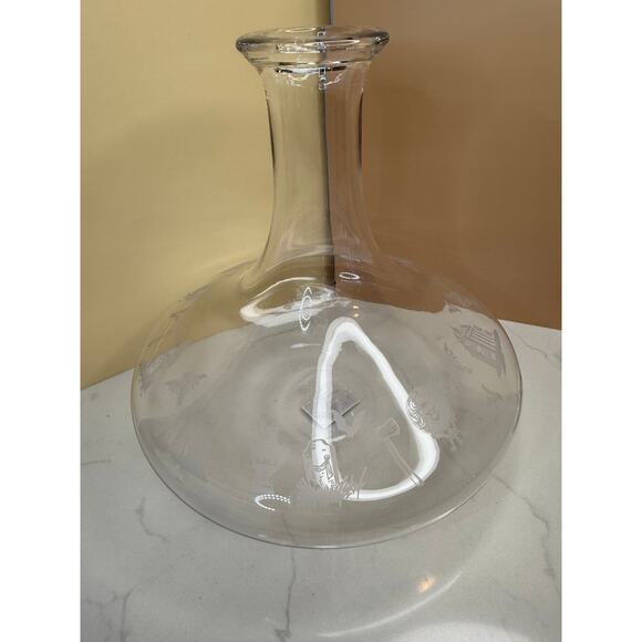 Disney's Haunted Mansion Glass Spirits Decanter w/Etched Haunted Scenes - Picture 6 of 11